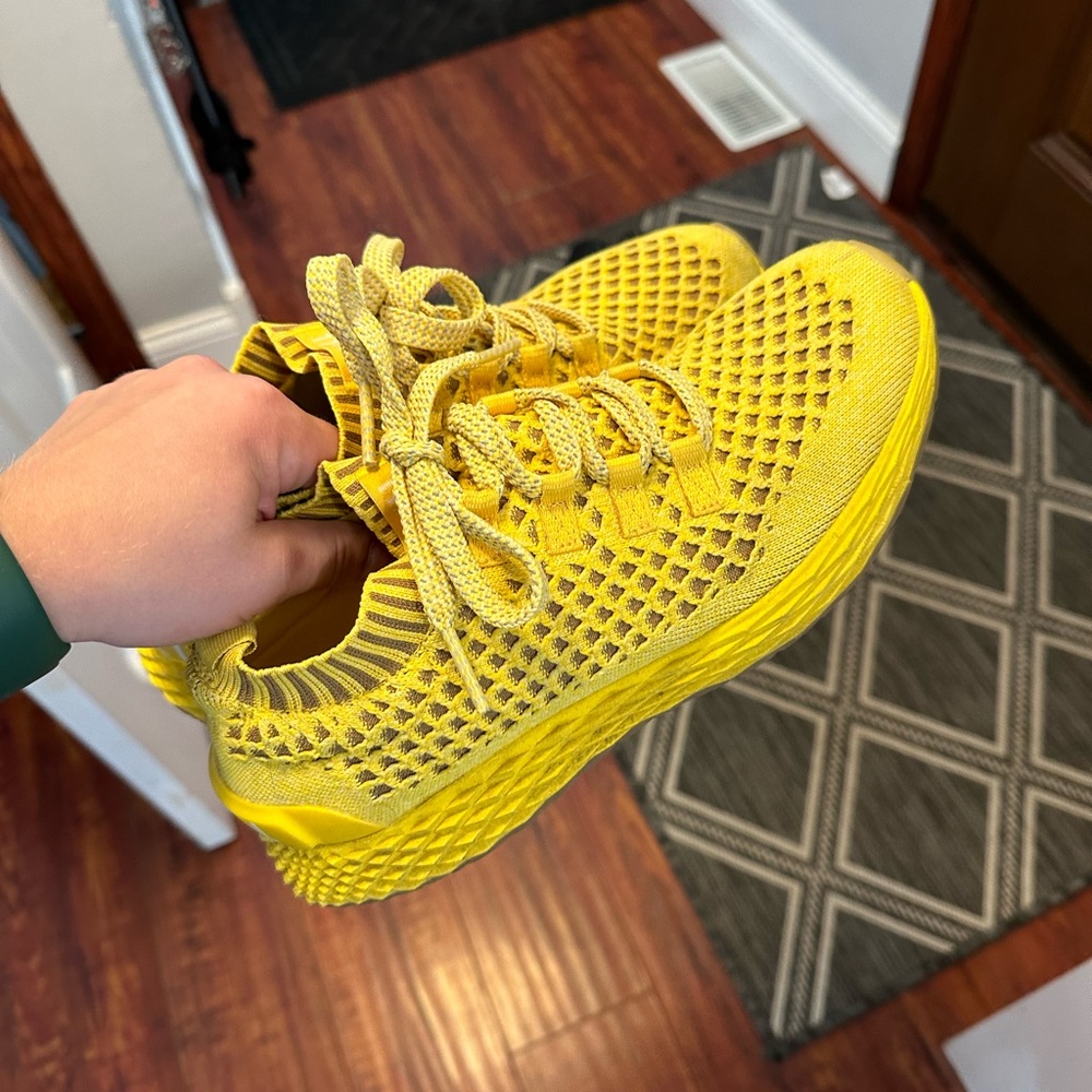 NoBull lemon drop runner